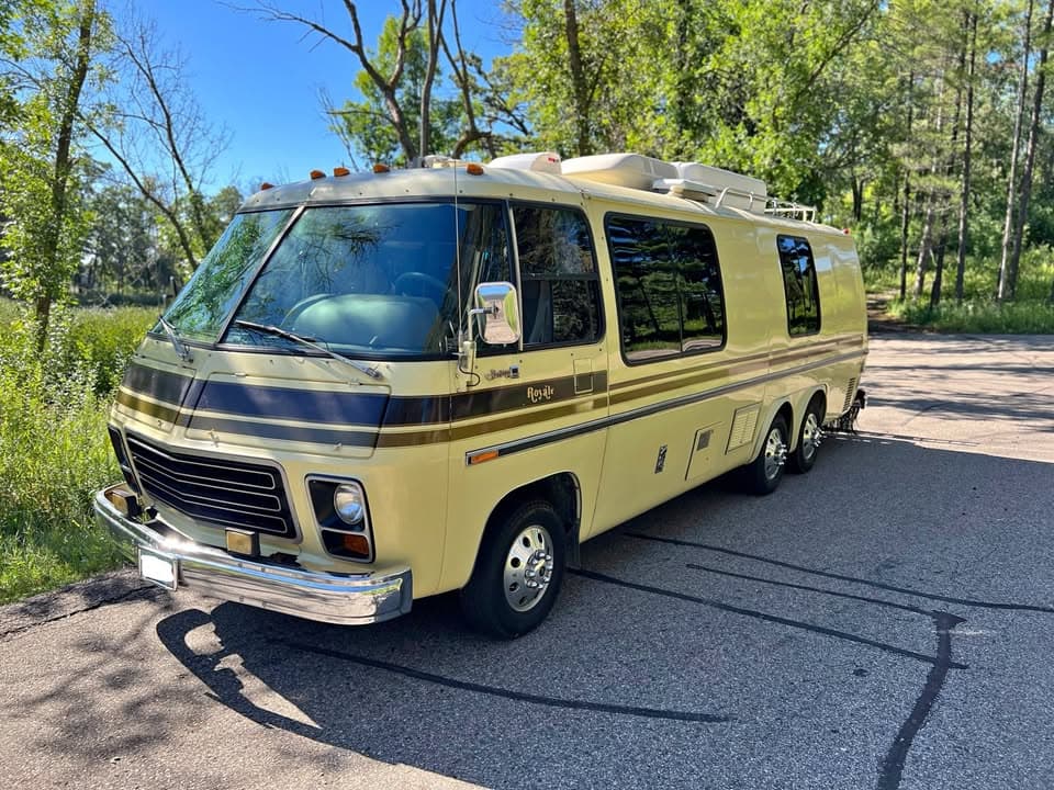 1977 GMC Royale Coach