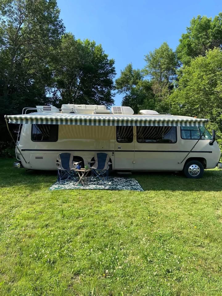 1975 GMC Eleganza